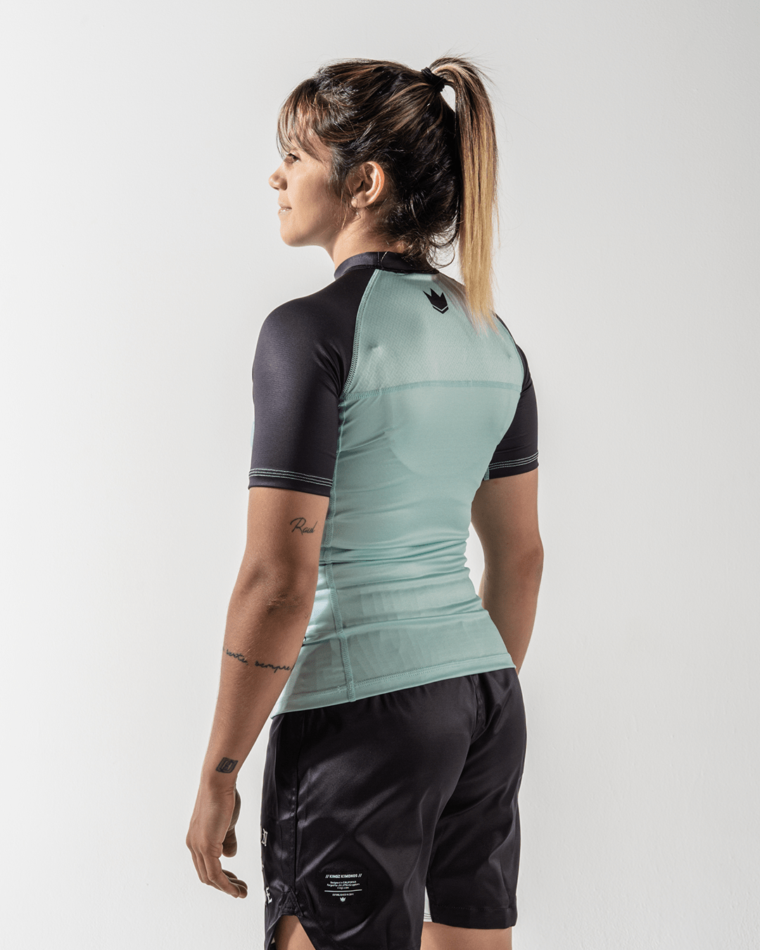 Born To Rule Womens S/S Rashguard