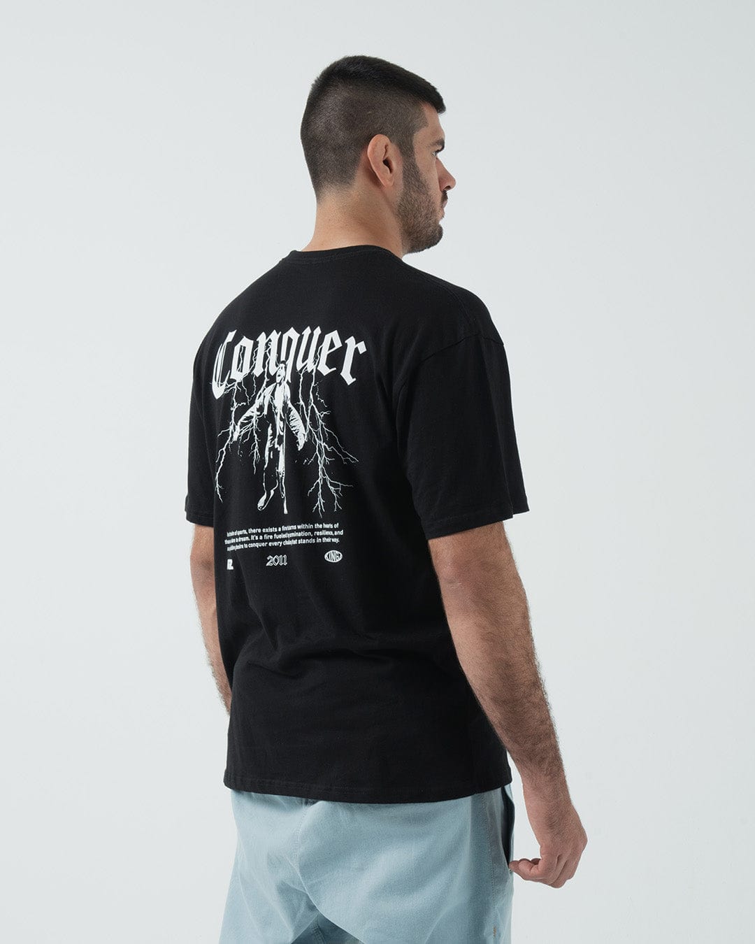 Camiseta Conquer