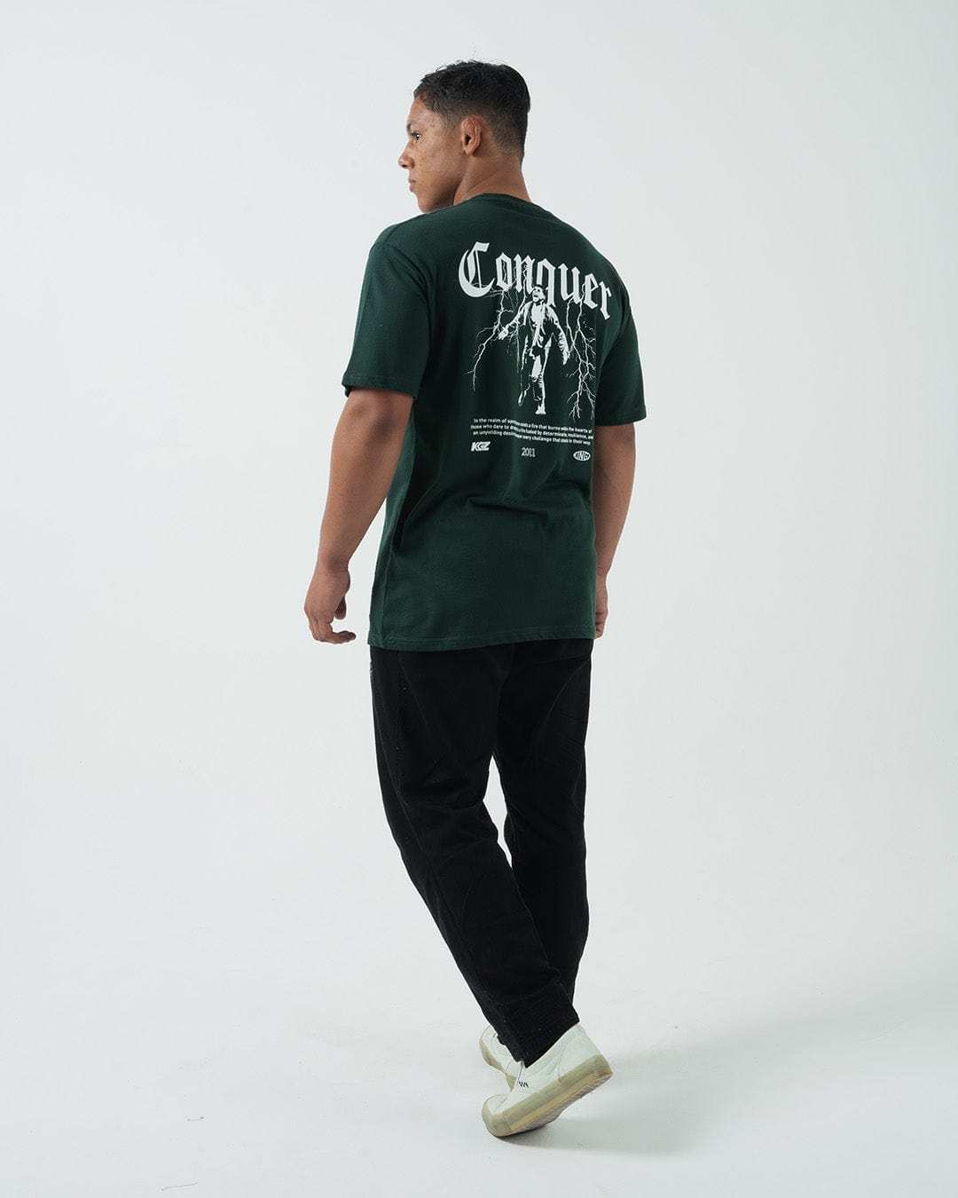 Camiseta Conquer