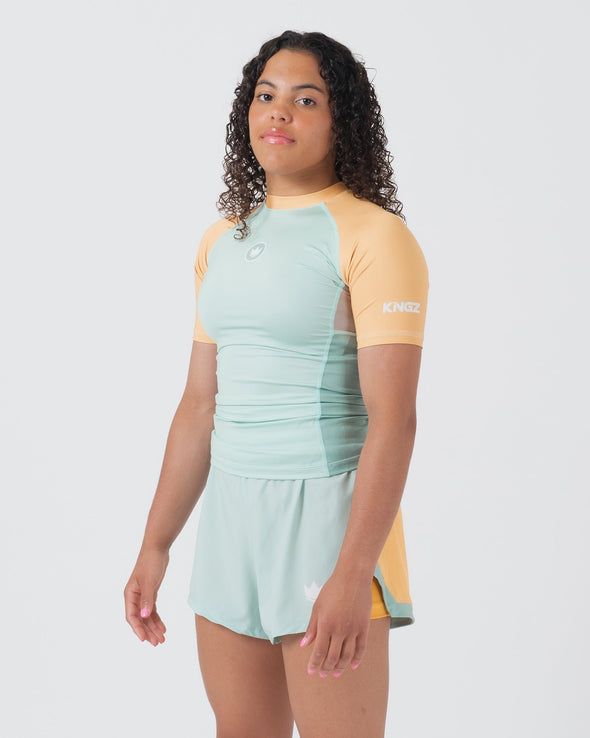 Terra Women's Rashguard - Green Edition