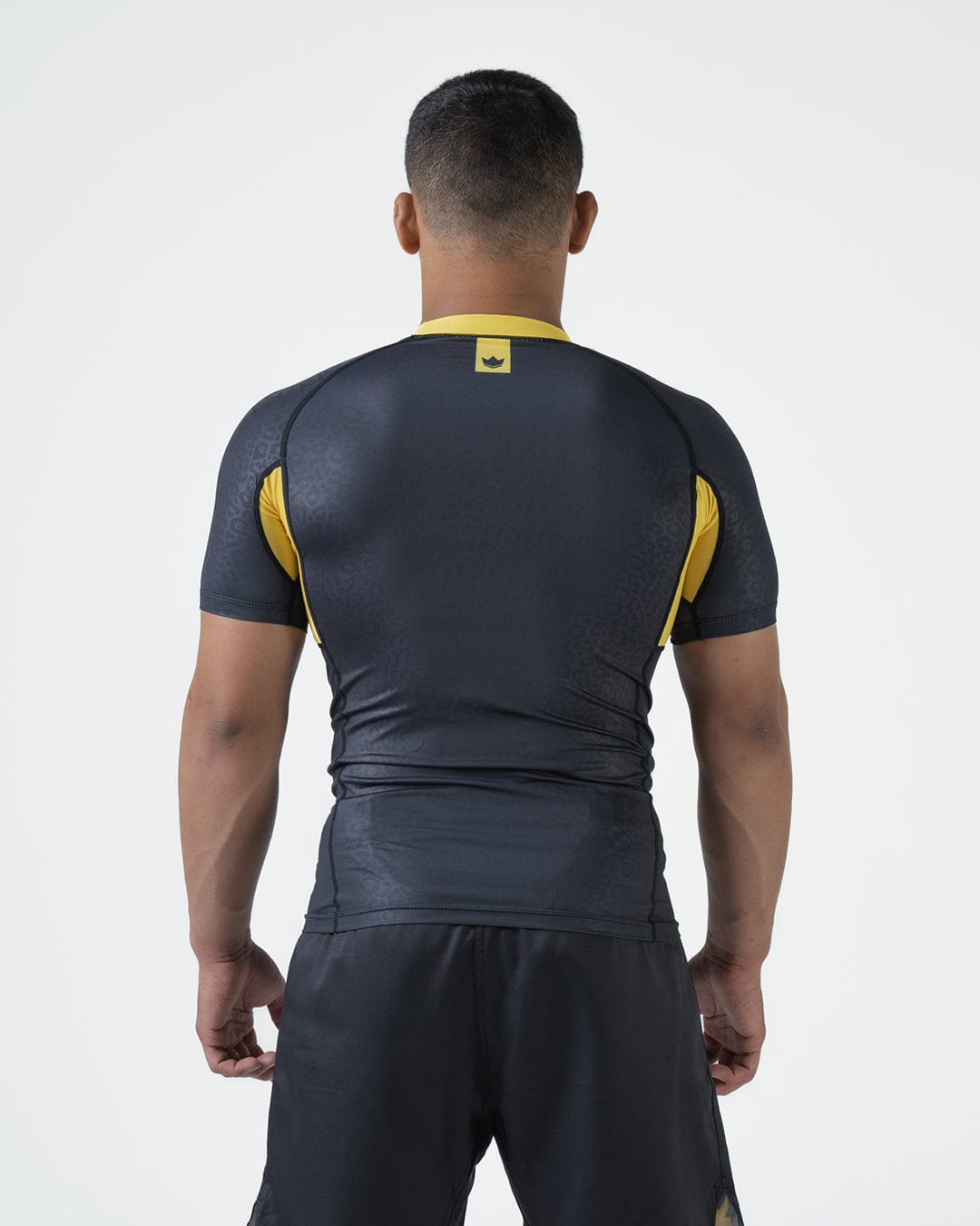 MI-K Roots Onca Pintada Rashguard