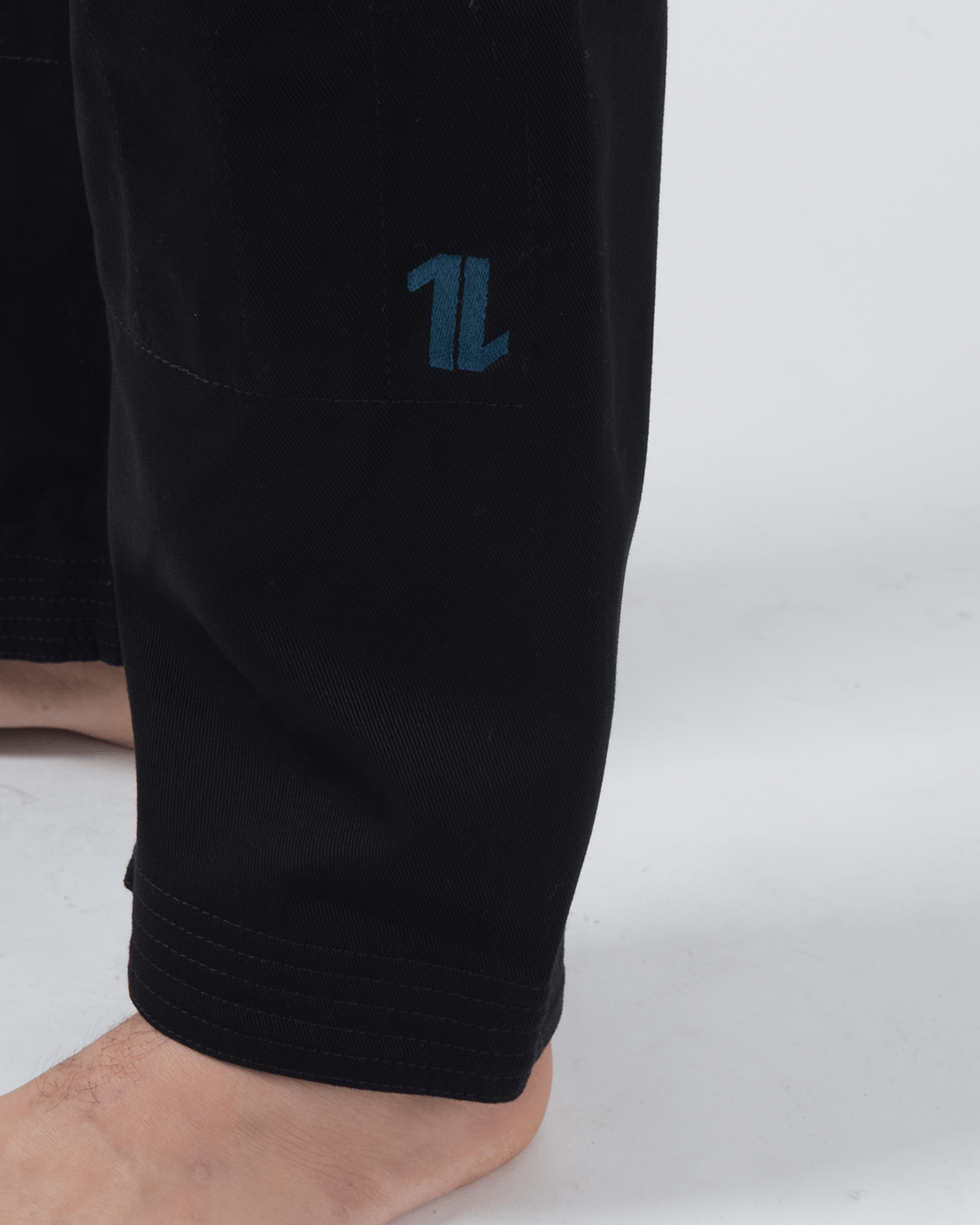 The ONE Jiu Jitsu Gi - Smoke Blue Edition - Black